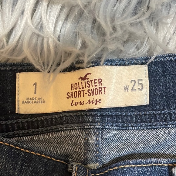 Hollister low rise jean short shorts - Picture 3 of 3